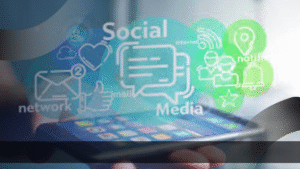 Ilustrasi smartphone dengan ikon media sosial, email, notifikasi, jaringan, dan simbol interaksi digital. Konsep ini menggambarkan strategi komunikasi online untuk mendukung promosi bisnis melalui digital marketing Jakarta.